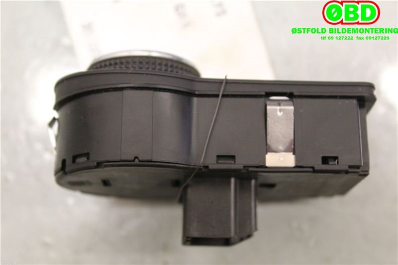 Bryter lys til Opel Insignia A 2009-2014  (OPEL|22901659|12 41 484|)