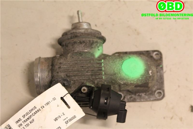 EGR-ventil til VW Transporter / Caravelle 1990-2003 (T4) (T4) (VOLKSWAGEN|074 129 499 E|)