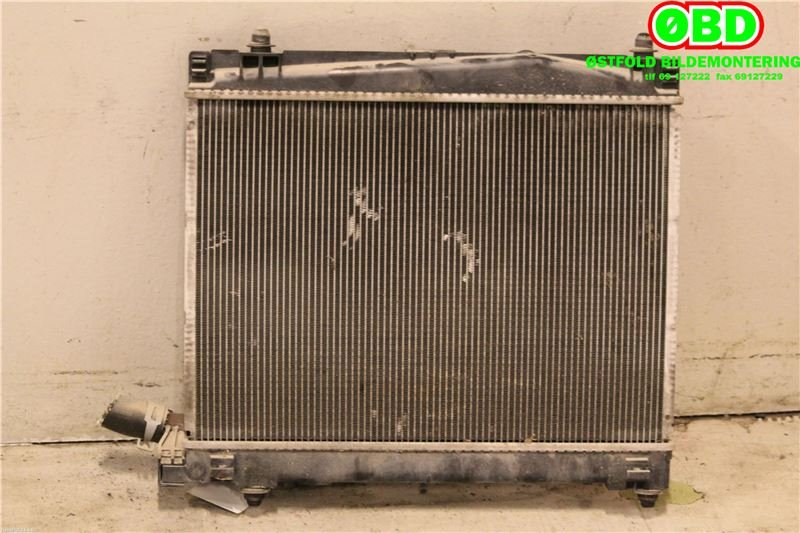 Radiator (automat gir) til Toyota Yaris 2009-2011 (Type II, Fase 2) (TOYOTA|164000Y010|)
