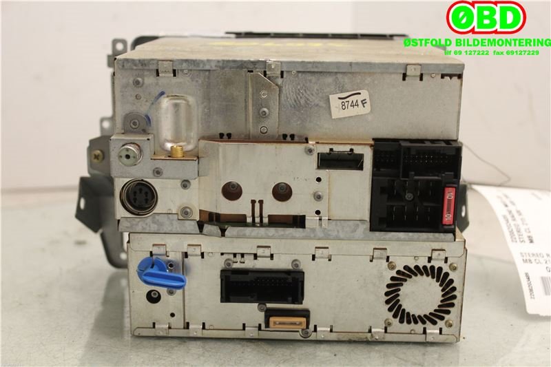 Bilstereo navigasjon til Mercedes CL 2000-2006 (C215) (C215) (MERCEDES|A 220 820 34 89||2208203489)