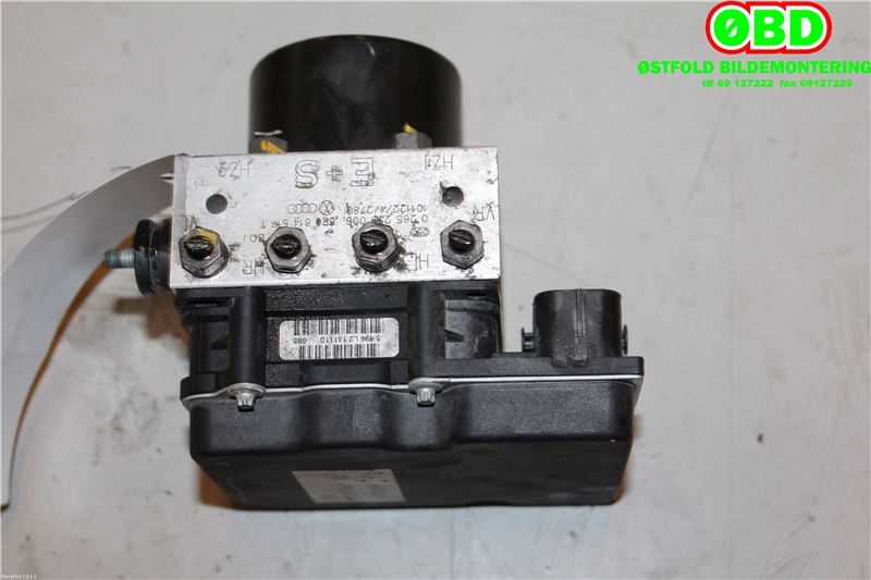 ABS sentral til Škoda Fabia 2010-2014 (Type II, Fase 2)  (SKODA|6R0 614 517 T|6R0 614 517 AG|)