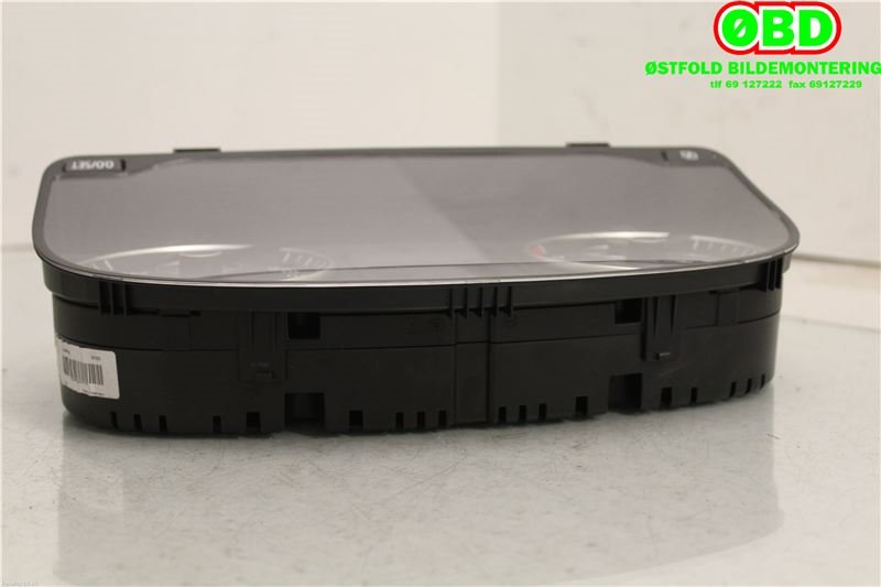Instrumentpanel til VW Caddy 2010-2015 (Type III, Fase 2)  (VOLKSWAGEN|2K0 920 865 A||2K0920865A)
