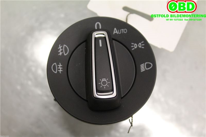 Bryter lys til VW Golf Sportsvan 2014-2018 (VOLKSWAGEN|5G0 941 431 BD||5G0941431BD)