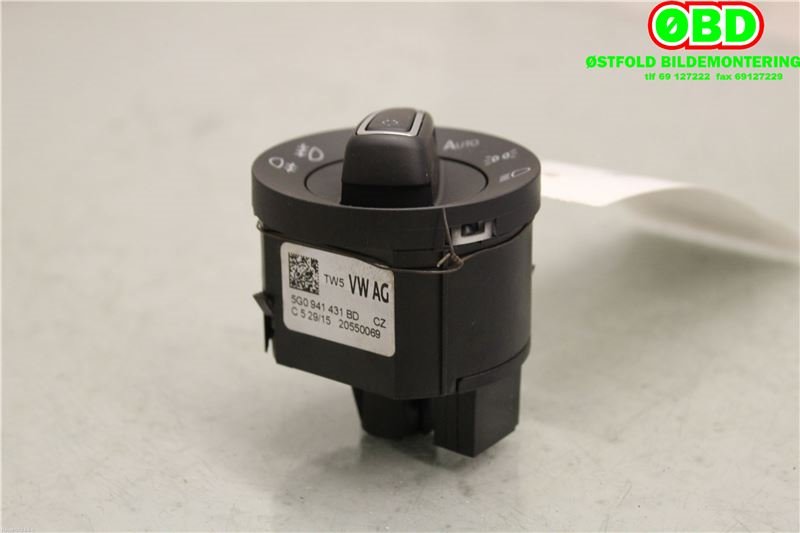 Bryter lys til VW Golf Sportsvan 2014-2018 (VOLKSWAGEN|5G0 941 431 BD||5G0941431BD)