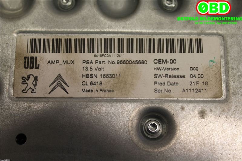 Bilstereo forsterker til Peugeot RCZ 2010-2015  (PEUGEOT|6579NN||9660045680)
