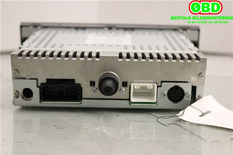 Bilstereo til Mitsubishi Colt 2004-2008 (Type VII, Fase 1)  (MITSUBISHI|MR587702HB||MR587702HA)