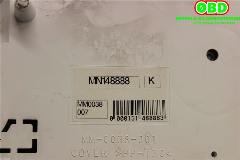 Instrumentpanel til Mitsubishi Colt 2004-2008 (Type VII, Fase 1)  (MITSUBISHI|MN148888|)