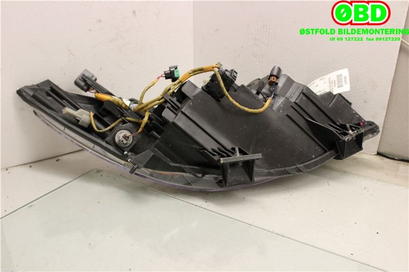 Frontlykt venstre halogen til Mazda 3 2009-2013 (Type II)  (MAZDA|BBP2510L0L|)