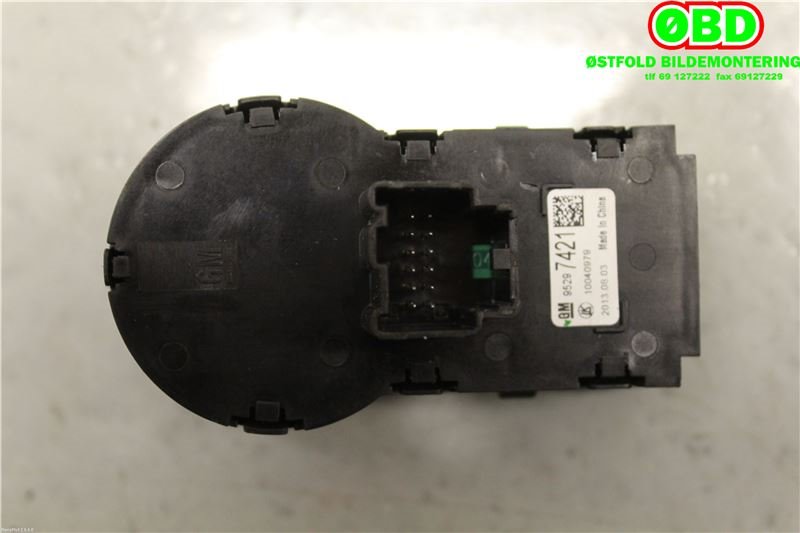 Bryter lys til Chevrolet Trax 2013-2014  (CHEVROLET (KR)|95297421|)
