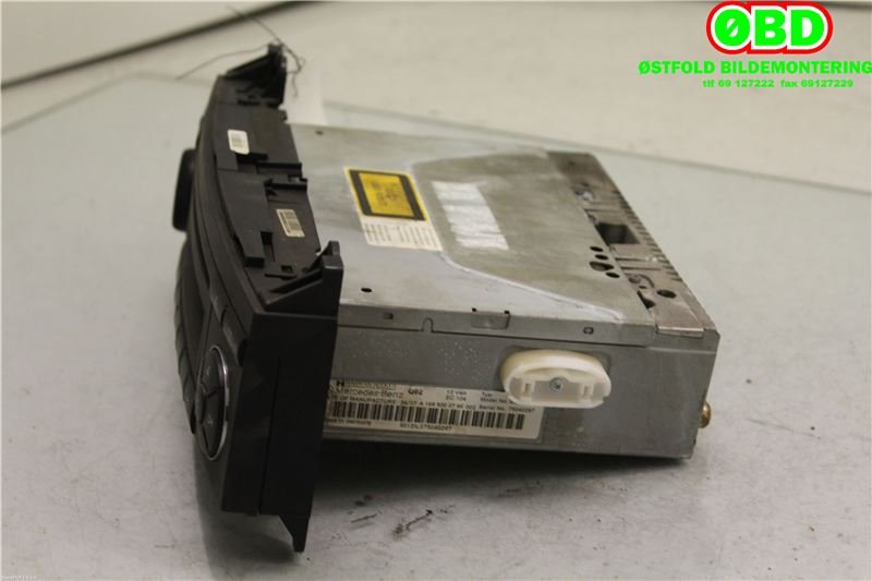 Bilstereo til Mercedes A-Klasse 2005-2012 (W169) (W169) (MERCEDES|A 169 820 07 86|A 169 820 08 86|1698200786)