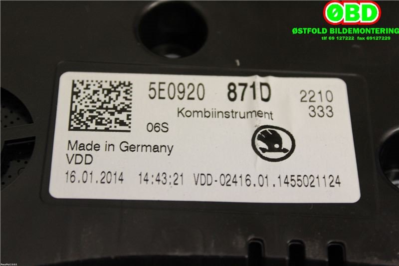 Instrumentpanel til Škoda Octavia 2013-2016 (Type III, Fase 1) (SKODA|5E0 920 871 D||5E0920871D)