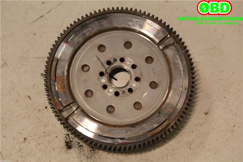 Svinghjul manuell til Toyota RAV4 2013-2015 (Type IV, Fase 1) (TOYOTA|134500R030|)