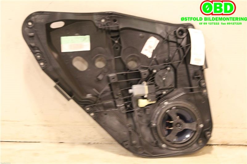 Ruteheis venstre bak til Ford Fiesta, 2013-2017 (Type VI, Fase 2)  (FORD|1837991)