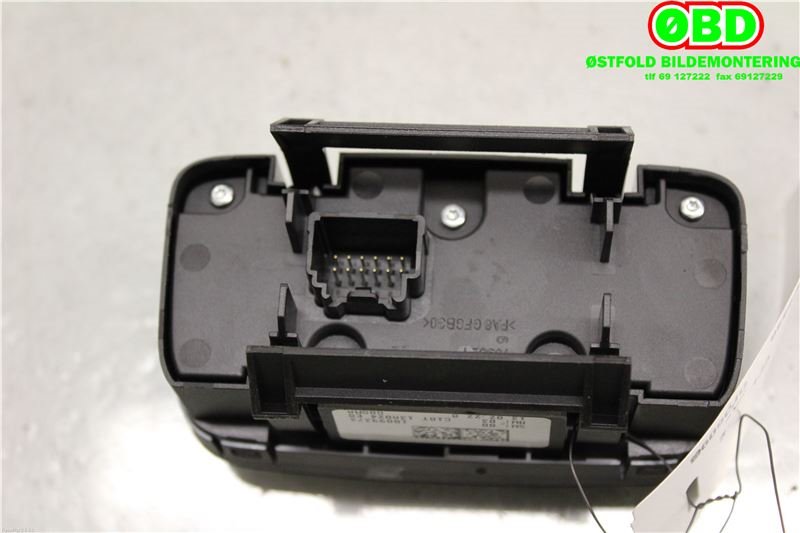 Bryter lys til Ford Fiesta 2013-2017 (Type VI, Fase 2)  (FORD|1785900||C1BT13A024EB)