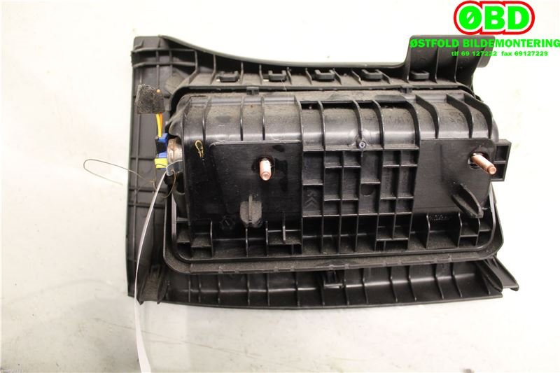 Airbag kne til Peugeot 308 2007-2011 (Type I, Fase 1)  (PEUGEOT|8216RR||96559939ZD)