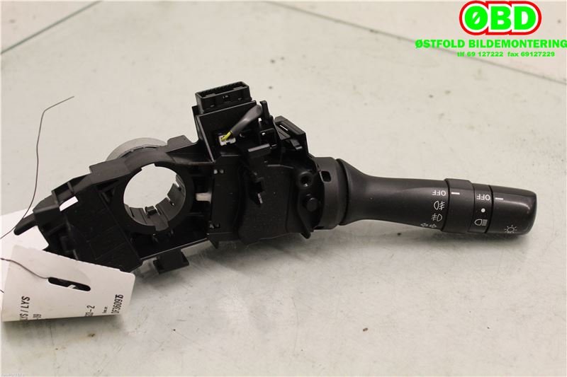 Bryter blink til Toyota Auris 2007-2010 (Type I, Fase 1)  (TOYOTA|8414002310|)
