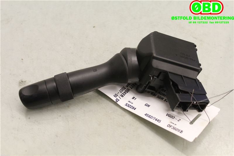 Bryter visker til Toyota Auris 2007-2010 (Type I, Fase 1)  (TOYOTA|8465202410|)