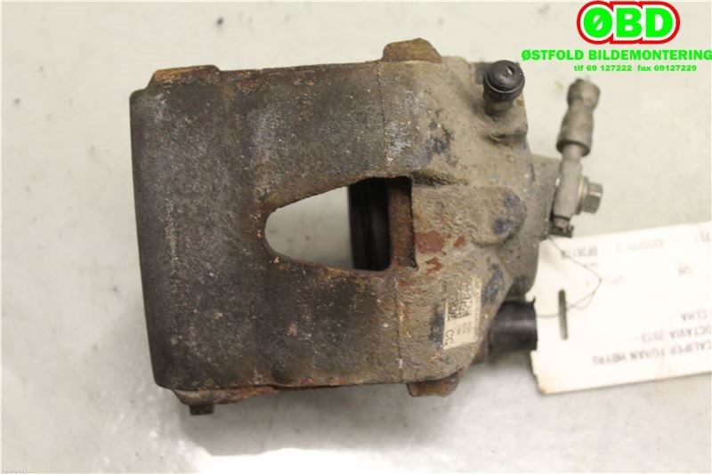Bremsecaliper høyre foran til Škoda Octavia 2013-2016 (Type III, Fase 1)  (SKODA|5Q0 615 124|)