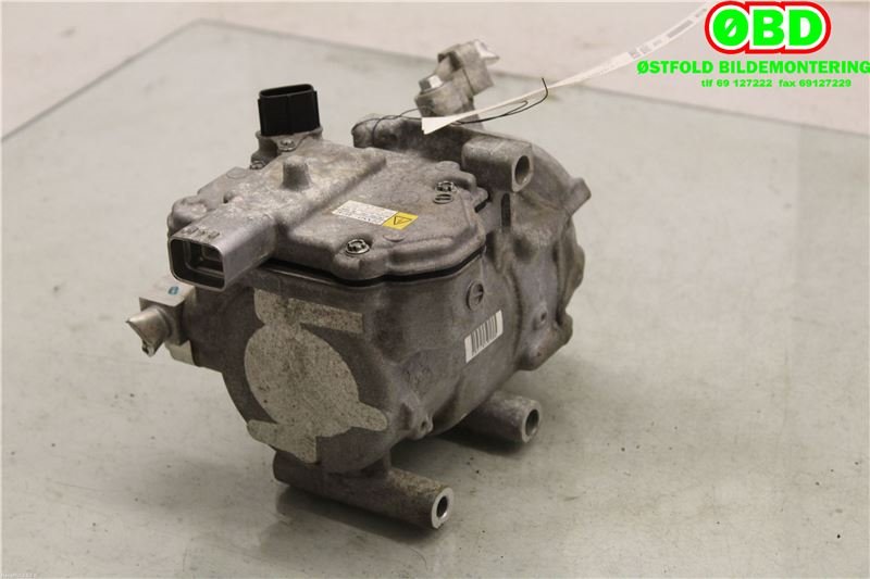 Aircondition kompressor til Toyota Yaris 2012-2014 (Type III, Fase 1)  (TOYOTA|8837052011|0422001041|)