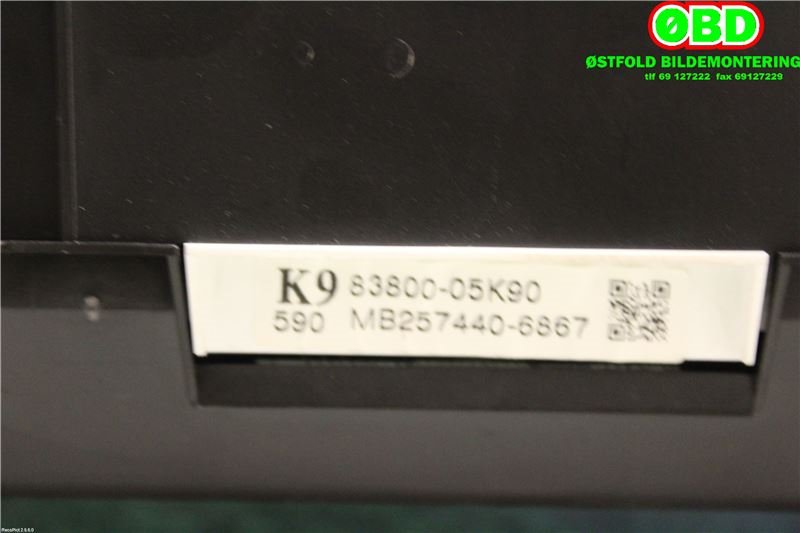 Instrumentpanel til Toyota Avensis 2009-2015 (Type III, Fase 1)  (TOYOTA|8380005K90|)
