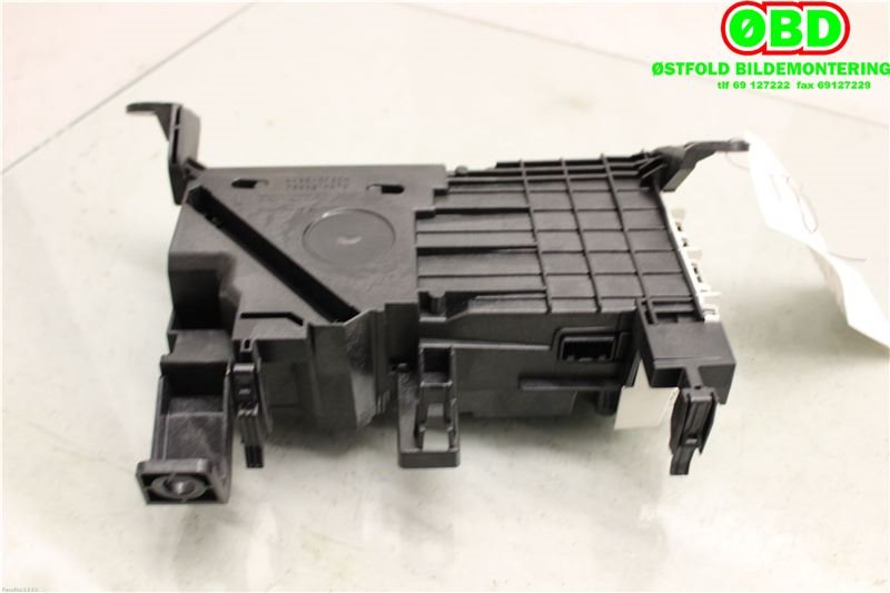 Instrumentpanel til Toyota Prius +7 2012-2020 (Type III) (stasjonsvogn) (stasjonsvogn) (TOYOTA||8310847040)