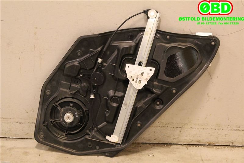 Ruteheis venstre bak til Mazda 2 2011-2014 (Type II, Fase 2)  (MAZDA|D65173590A|)