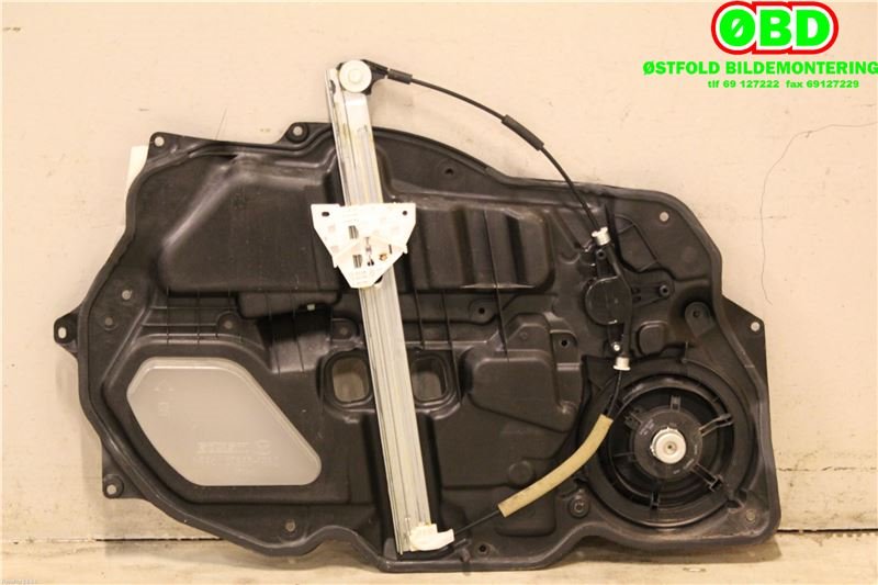Ruteheis høyre foran til Mazda 2 2011-2014 (Type II, Fase 2)  (MAZDA|D65158590B|)