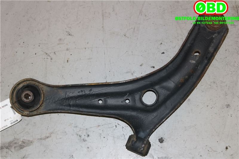 Bærebru høyre foran nedre til Mazda 2, 2011-2014 (Type II, Fase 2)  (MAZDA|D65134300D)