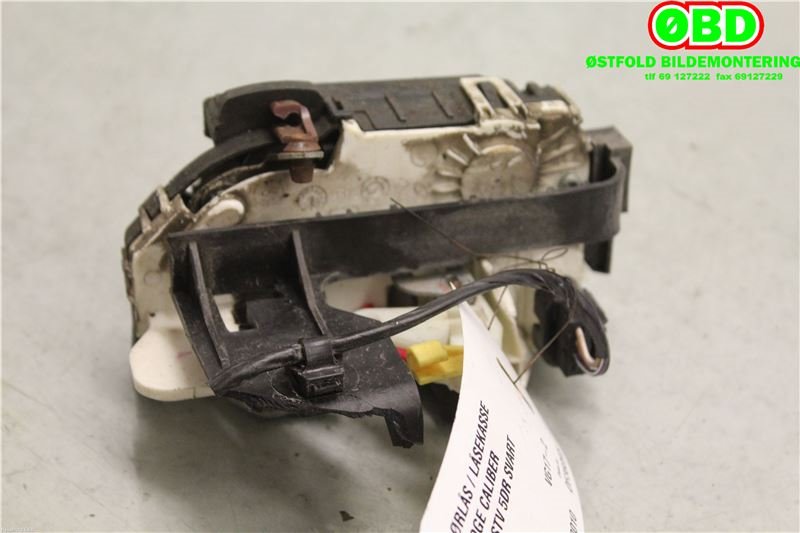 Låsekasse høyre foran til Dodge Caliber 2006-2010  (DODGE||4589416AE)