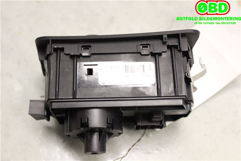 Bryter lys til Mercedes CLS 2004-2010 (C219) (C219) (MERCEDES|A 219 545 01 04||2195450104)