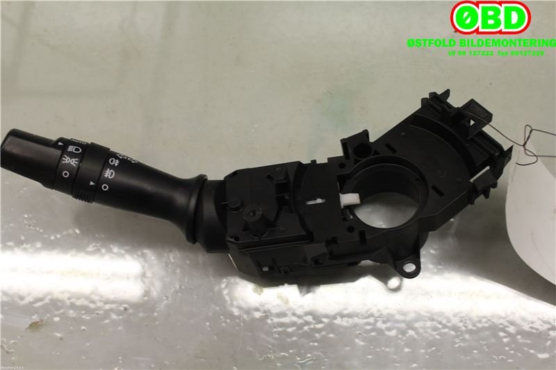 Bryter blink til Kia Rio, 2011-2017 Type III  (KIA|934103S630)