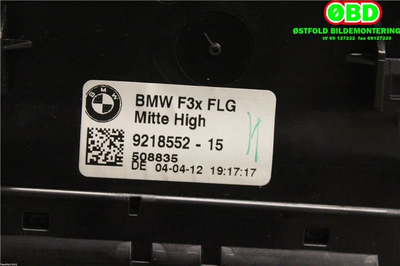 Bryter nødblink til BMW 5-Serie 2010-2017 (F10/F11) (F10/F11)