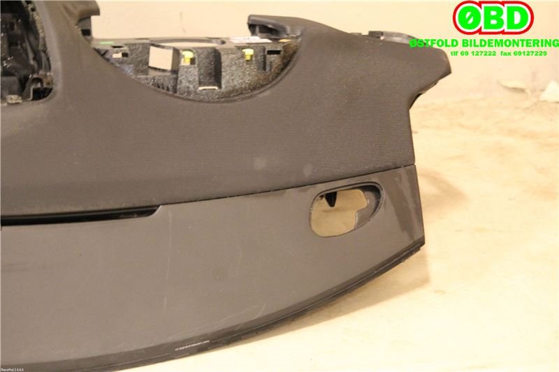 Dashbord til Peugeot 207 2006-2012 (PEUGEOT|8211XS|)