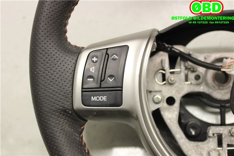 Ratt til Toyota Yaris 2012-2014 (Type III, Fase 1) (TOYOTA|451020D310C1|)