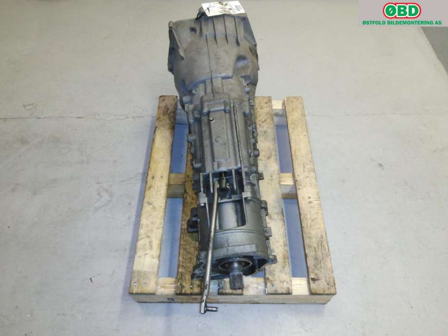 Girkasse manuell 6-trinn til BMW X3 2003-2006 (Fase 1) (E83) (E83) (23 00 3 439 814|)