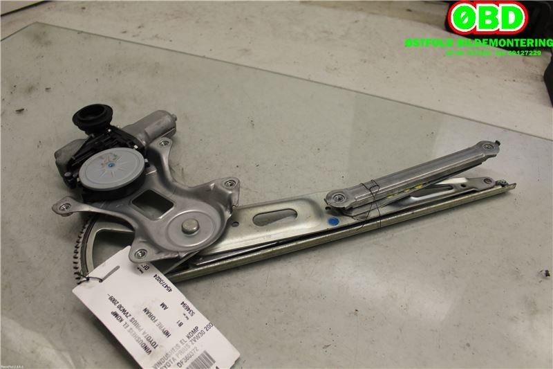 Ruteheis høyre foran til Toyota Prius, 2009-2016 (Type III) (COMBI) (COMBI) (TOYOTA|6980152070)