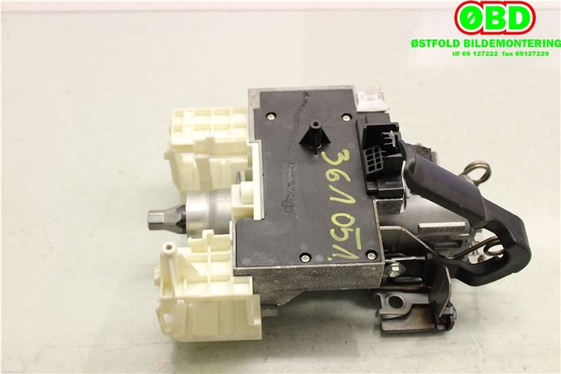 Rattaksel til Mazda 3 2013-2016 (Type III, Fase 1)  (MAZDA|BHR132150B|)