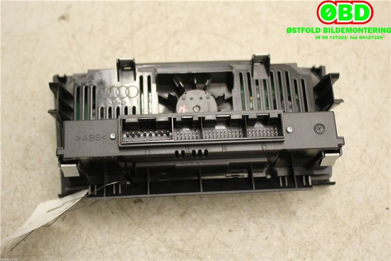 Varmeapparat betjening til Audi A3 2003-2008 (Type II, Fase 1) (AUDI|8P0820043AF||8P0820043J)