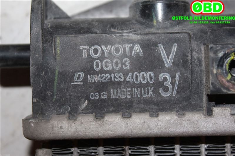 Radiator (manuell gir) til Toyota Verso 2004-2009 (Type II)  (TOYOTA|164000G030|164000G031|)