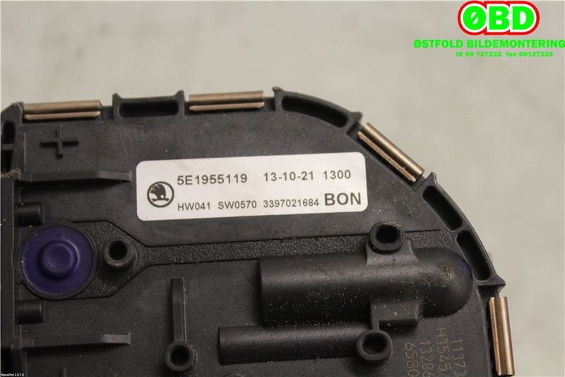 Viskermotor frontrute til Škoda Octavia 2013-2016 (Type III, Fase 1) (SKODA||5E1955119)