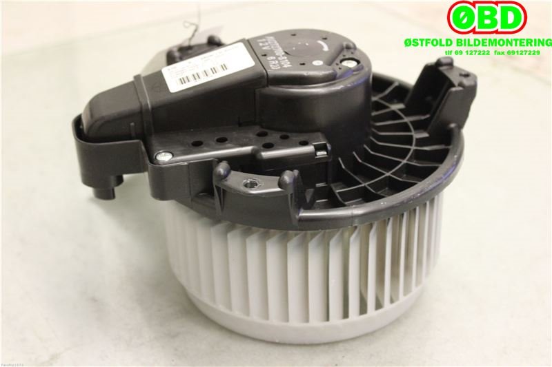 Varmeapparat motor til Toyota Avensis, 2009-2015 (Type III, Fase 1)  (TOYOTA|8710302150)