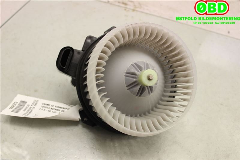 Varmeapparat motor til Toyota Avensis 2009-2015 (Type III, Fase 1)  (TOYOTA|8710302150|2727008104|)