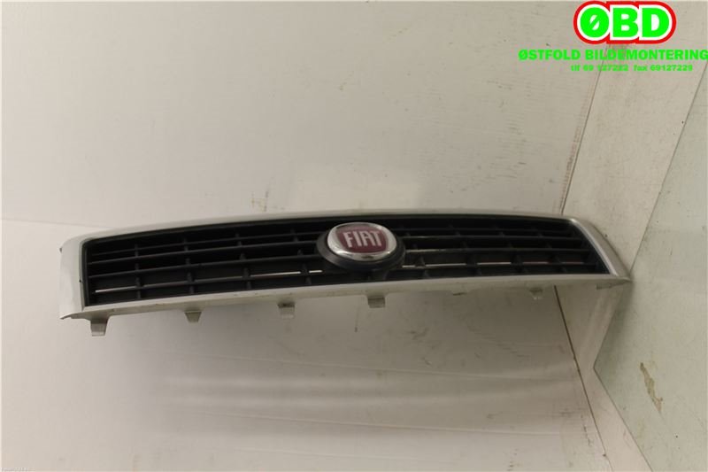 Grill til Fiat Doblo 2006-2010 (Type I, Fase 2)  (FIAT|)
