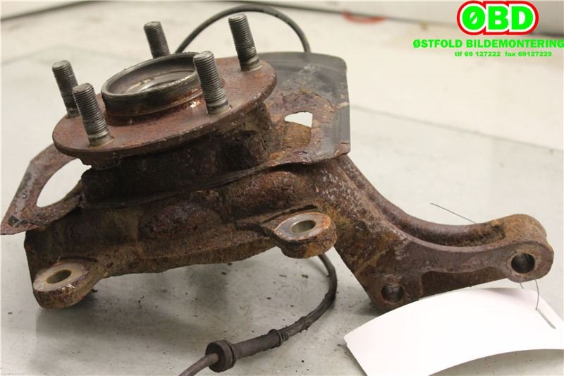 Hjulspindel høyre foran til Nissan Qashqai 2007-2010 (Type I, Fase 1)  (NISSAN|40014JD000|40202JG01B|40202JG000)