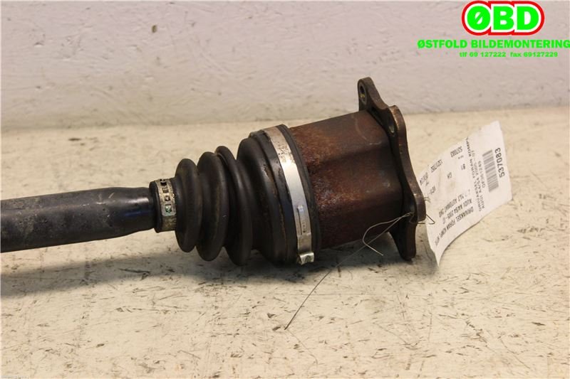 Drivaksel høyre foran til Audi A4 2004-2008 (Type III) (B7) (B7) (AUDI|8E0 407 271 BG||8E0407271BG)