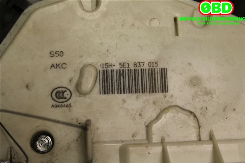 Låsekasse venstre foran til Škoda Octavia 2013-2016 (Type III, Fase 1)  (SKODA|5E1 837 015|5E1 837 015 B|5E1837015)