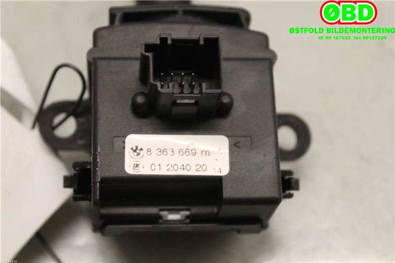 Bryter visker til BMW X3 2007-2010 (Fase 2) (E83) (E83) (BMW|61318363669||8363669)