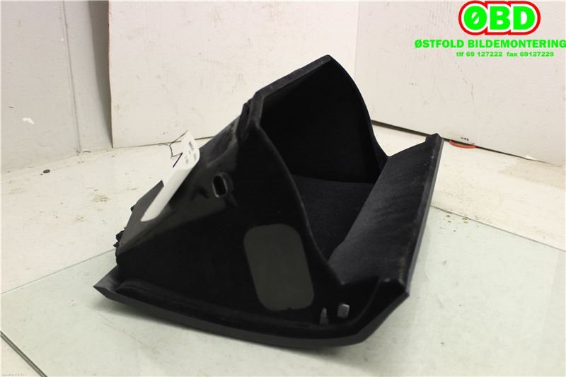 Hanskerom til Toyota Avensis 2009-2015 (Type III, Fase 1)  (TOYOTA|5555005112C0|)