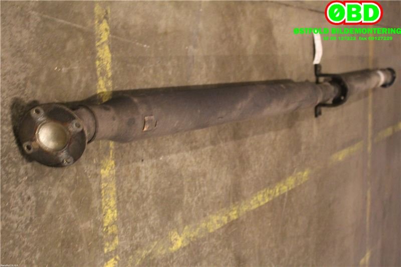 Mellomaksel til VW LT 1996-2006 (Type II) (MB) (MB) (VOLKSWAGEN|2D0 521 101 AQ|)