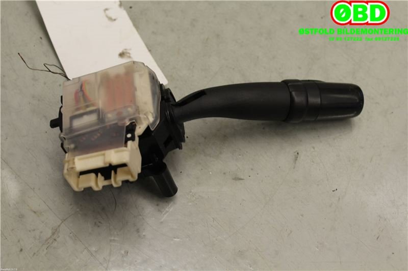 Bryter blink til Toyota Verso 2004-2009 (Type II)  (TOYOTA|8414005110|)